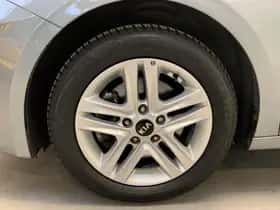 Kia Ceed (2021) thumbnail 12