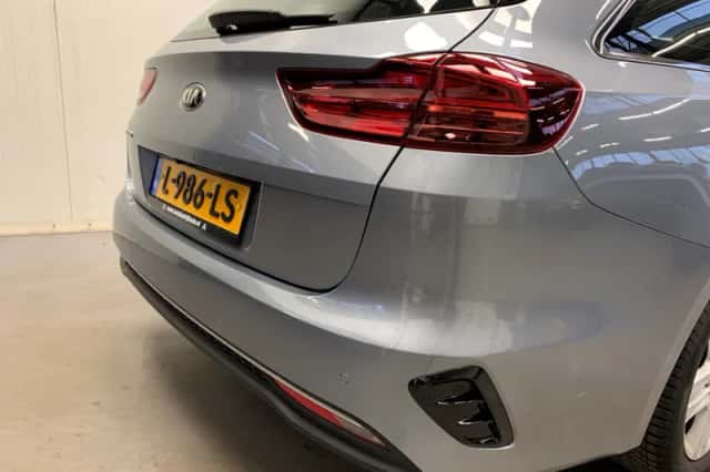 Kia Ceed (2021) thumbnail 20