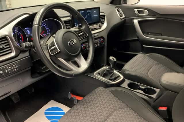 Kia Ceed (2021) thumbnail 38