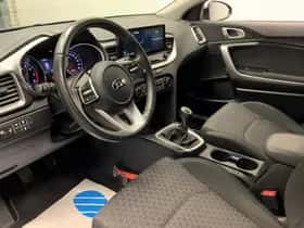 Kia Ceed (2021) thumbnail 38