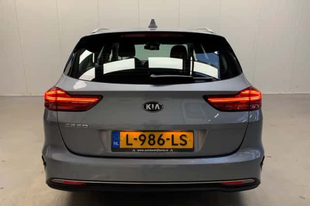 Kia Ceed (2021) thumbnail 45