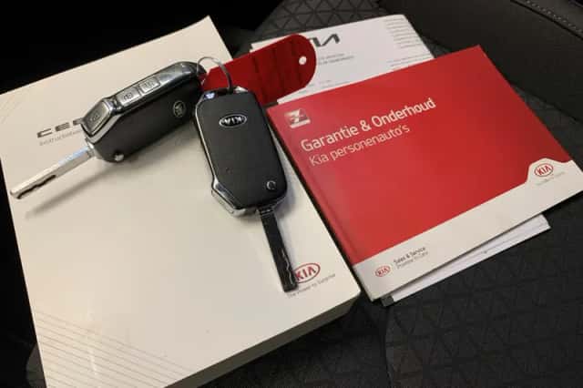 Kia Ceed (2021) thumbnail 7