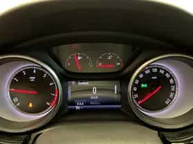 Opel Astra (2018) thumbnail 23