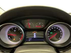 Opel Astra (2018) thumbnail 25