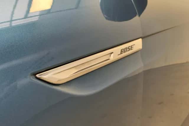 Renault Mégane (2018) thumbnail 17