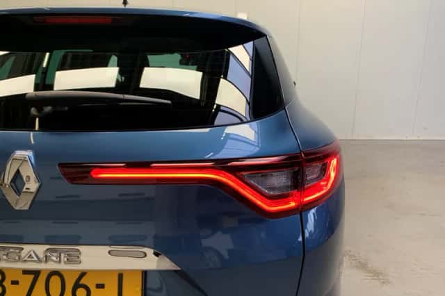 Renault Mégane (2018) thumbnail 21