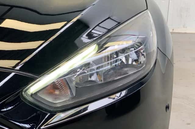 Ford Focus (2018) thumbnail 12