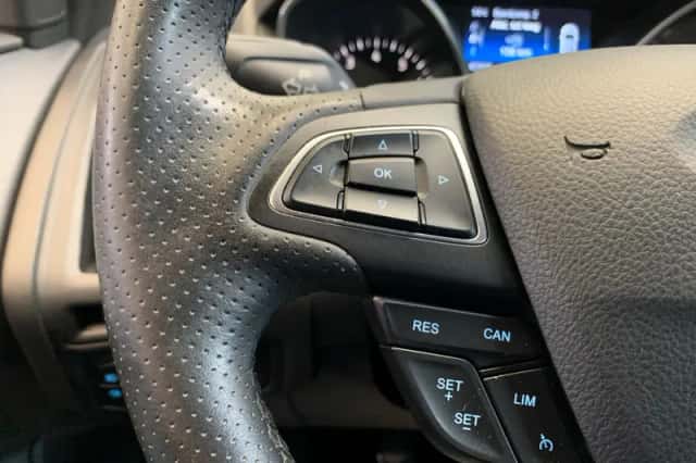 Ford Focus (2018) thumbnail 26
