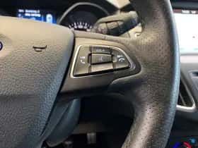 Ford Focus (2018) thumbnail 28