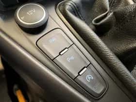 Ford Focus (2018) thumbnail 36