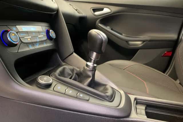 Ford Focus (2018) thumbnail 8