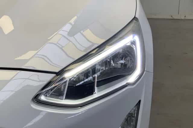 Ford Focus (2019) thumbnail 12
