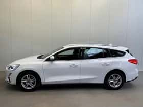 Ford Focus (2019) thumbnail 3