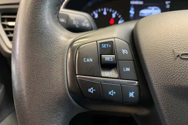 Ford Focus (2019) thumbnail 22