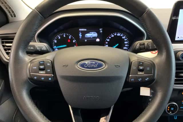 Ford Focus (2019) thumbnail 23