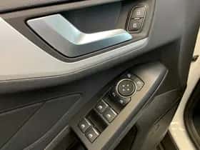 Ford Focus (2019) thumbnail 37