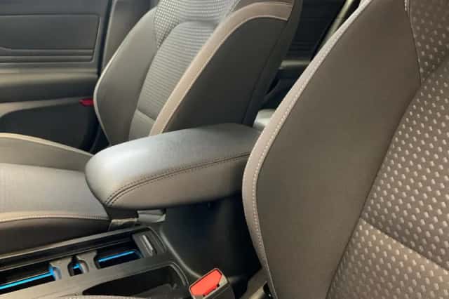 Ford Focus (2019) thumbnail 44