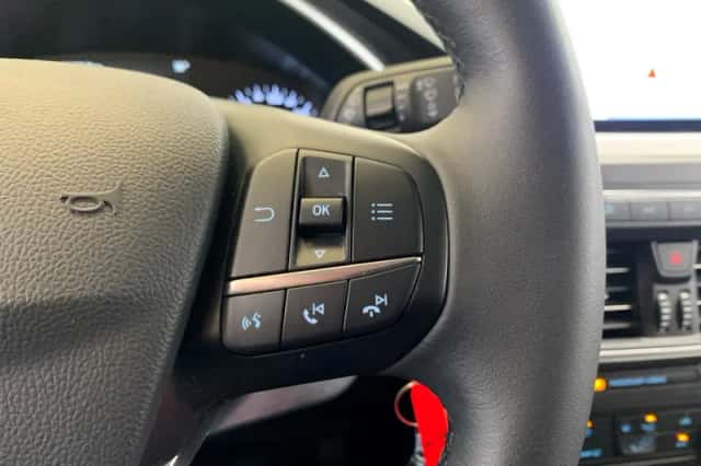 Ford Focus (2020) thumbnail 22