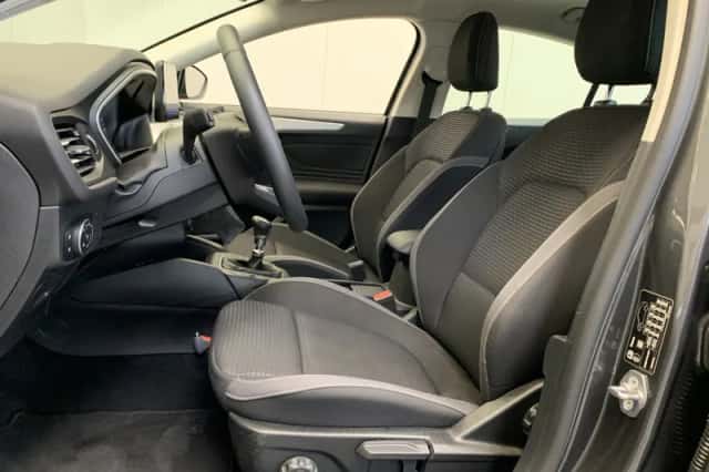 Ford Focus (2020) thumbnail 37