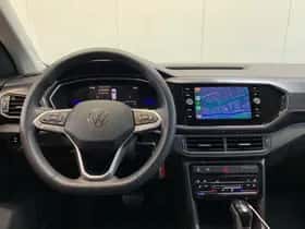 Volkswagen T-Cross (2023) thumbnail 4