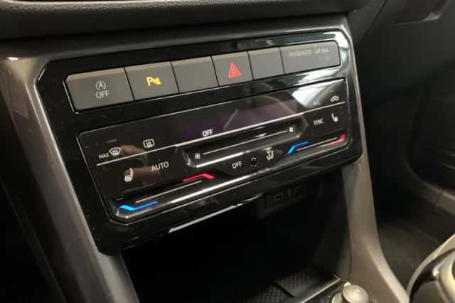 Volkswagen T-Cross (2023) thumbnail 36