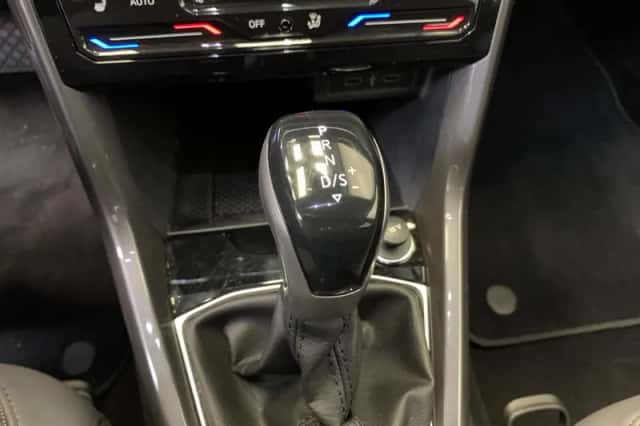 Volkswagen T-Cross (2023) thumbnail 8