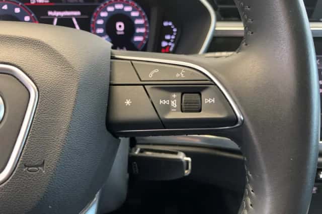 Audi Q3 (2020) thumbnail 24