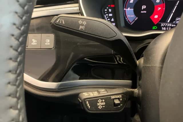 Audi Q3 (2020) thumbnail 26