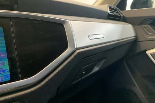 Audi Q3 (2020) thumbnail 31