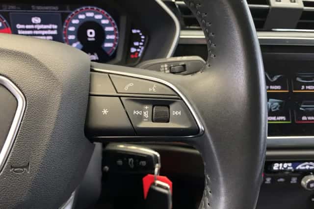 Audi Q3 (2020) thumbnail 23