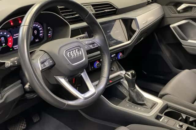 Audi Q3 (2020) thumbnail 39