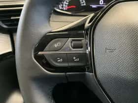 Peugeot 208 (2023) thumbnail 17
