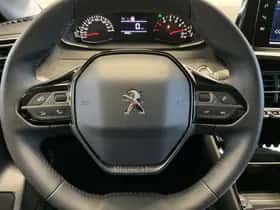 Peugeot 208 (2023) thumbnail 18