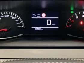 Peugeot 208 (2023) thumbnail 6