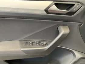 Volkswagen T-Roc (2020) thumbnail 26
