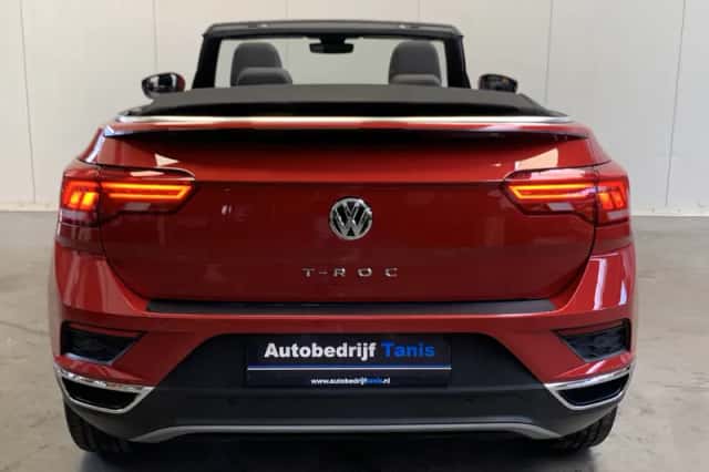 Volkswagen T-Roc (2020) thumbnail 43