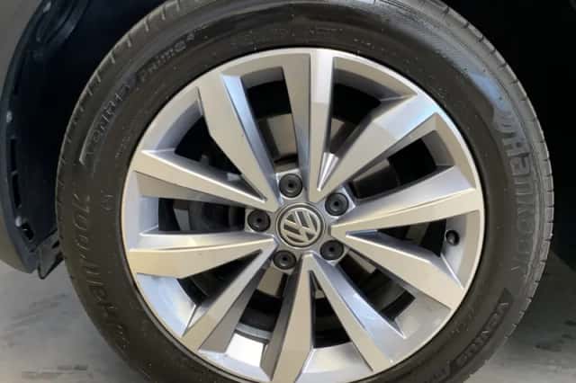 Volkswagen T-Roc (2020) thumbnail 9