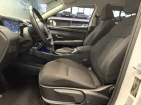 Hyundai Tucson (2023) thumbnail 2