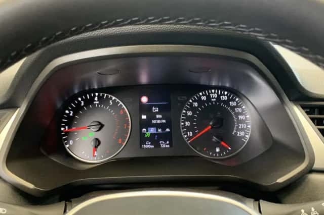 Renault Captur (2024) thumbnail 14