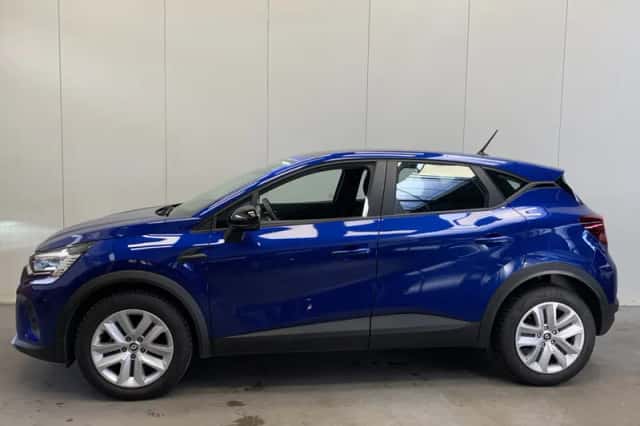 Renault Captur (2024) thumbnail 3