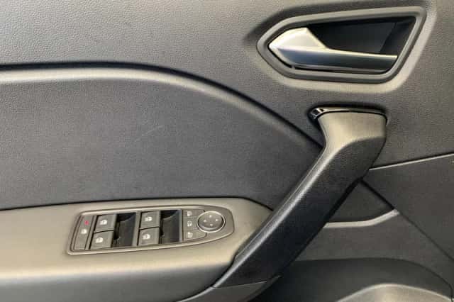 Renault Captur (2024) thumbnail 29