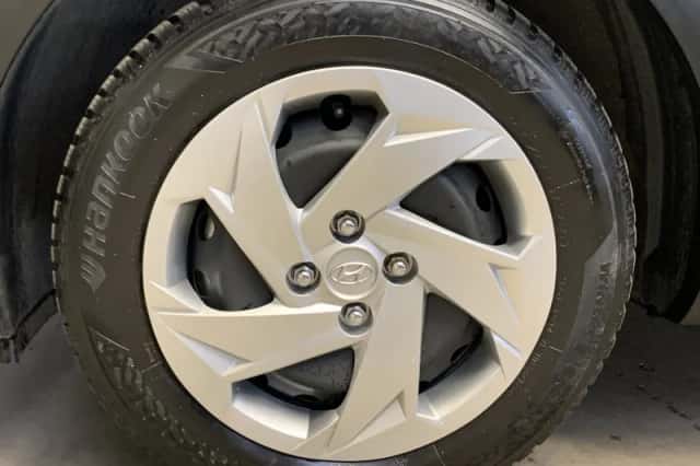 Hyundai Bayon (2023) thumbnail 9
