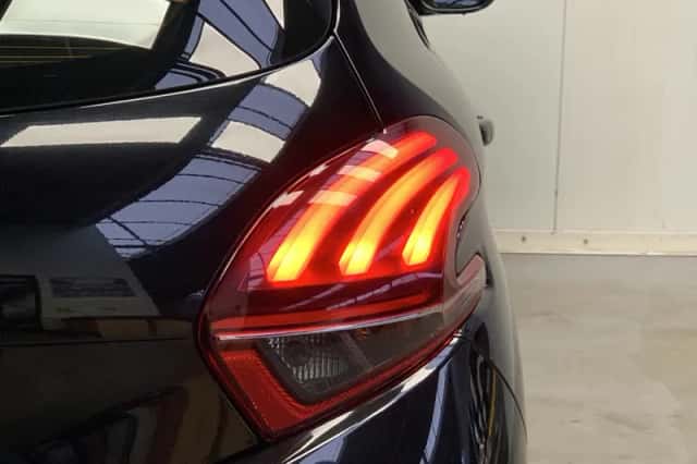 Peugeot 208 (2019) thumbnail 16