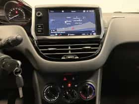 Peugeot 208 (2019) thumbnail 18