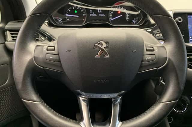 Peugeot 208 (2019) thumbnail 20