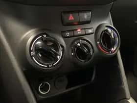Peugeot 208 (2019) thumbnail 26