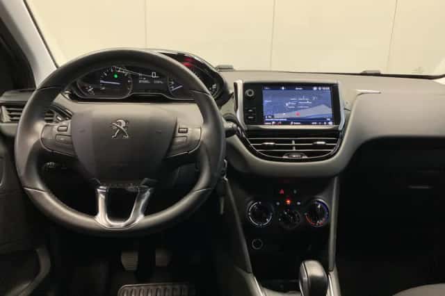 Peugeot 208 (2019) thumbnail 6
