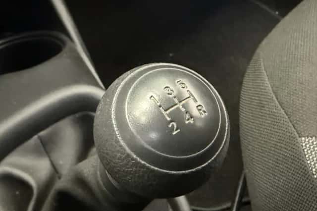 Peugeot 108 (2020) thumbnail 15