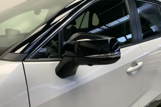 Toyota RAV4 (2024) thumbnail 12