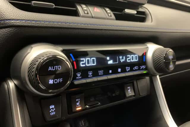 Toyota RAV4 (2024) thumbnail 29